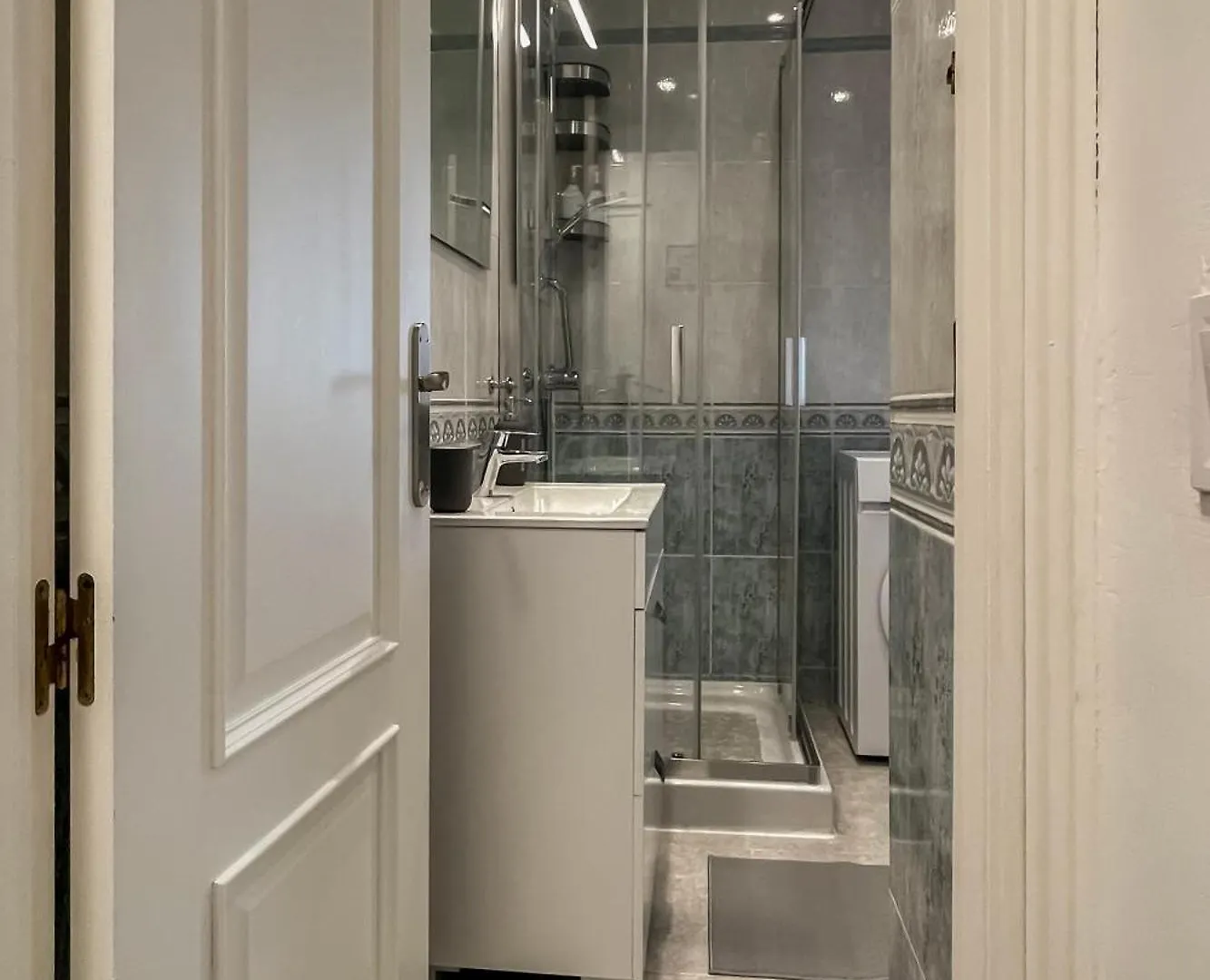 Blue Horizon 1Bedroom Apartment بينالماذينا